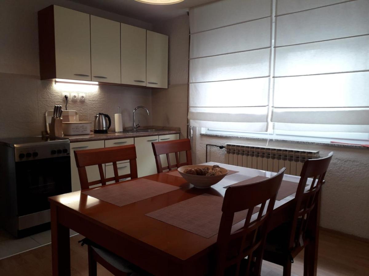 Apartment Upper Town Gospić Extérieur photo