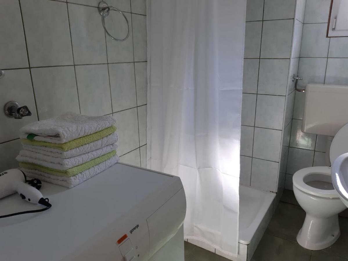 Apartment Upper Town Gospić Extérieur photo